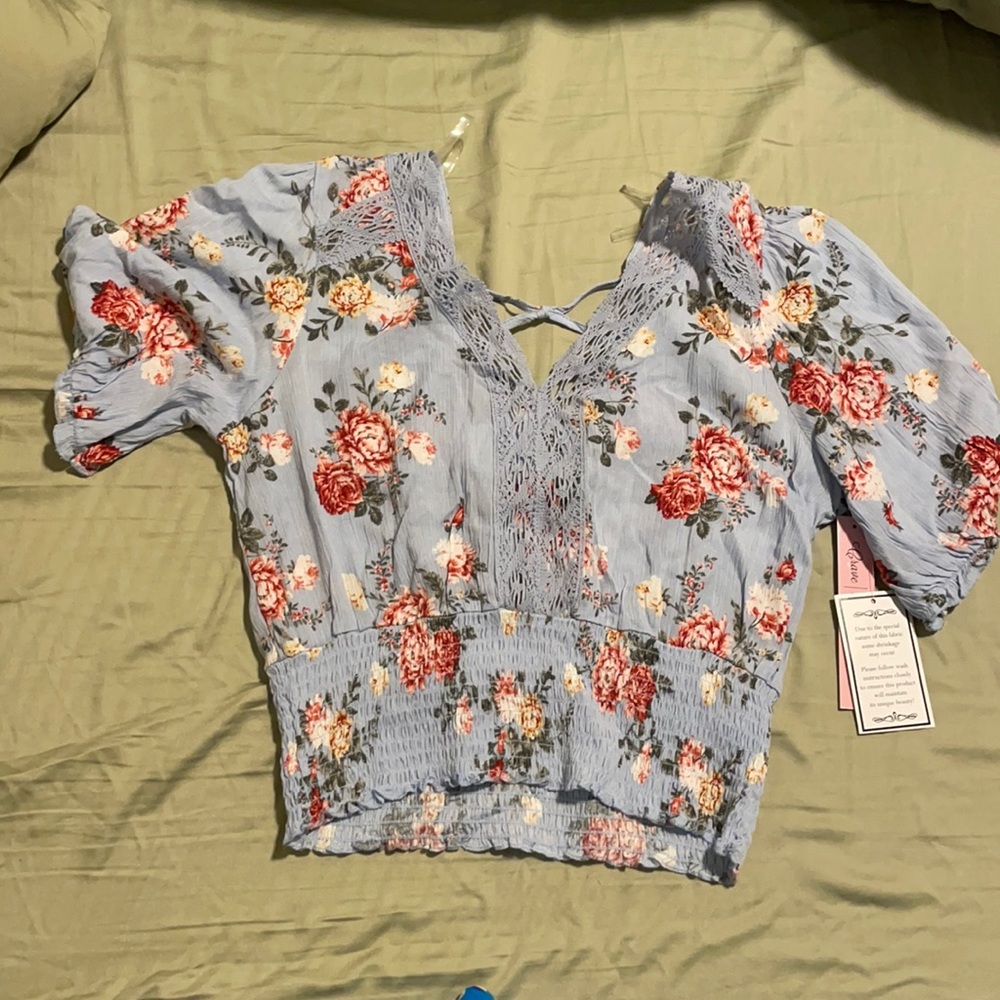 Floral top